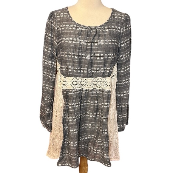 NWT Anthropologie Ryu Lace Cutout Peasant Dress Size L - Picture 16 of 16